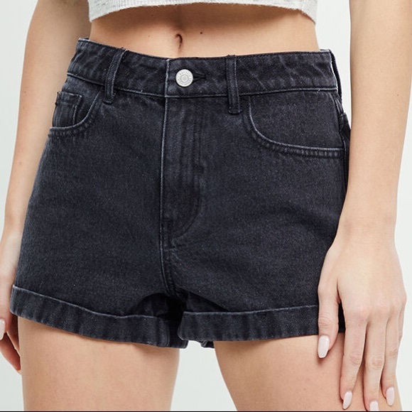 PacSun Pants - PacSun Mom Short in Washed Black